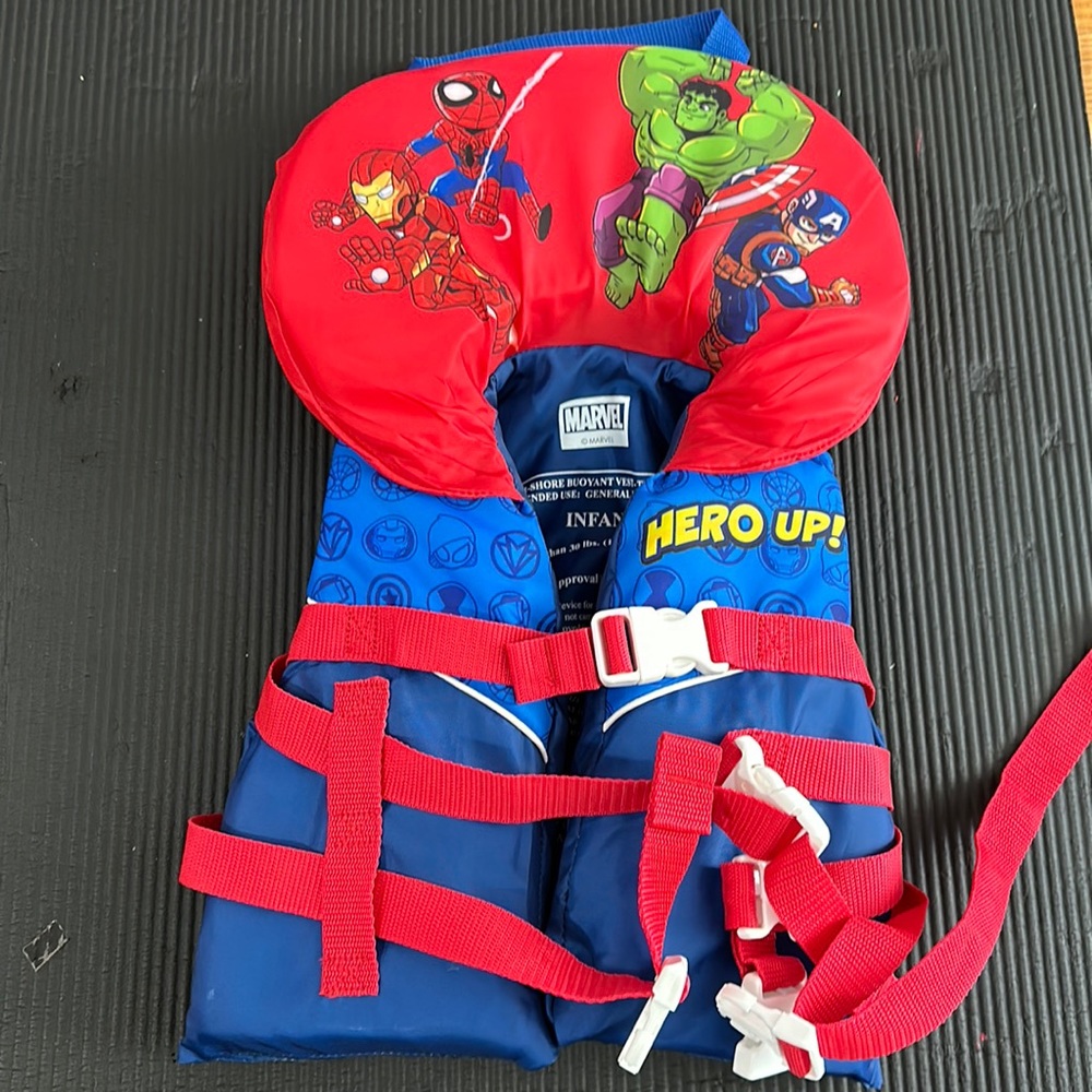 Kids Marvel life vest
